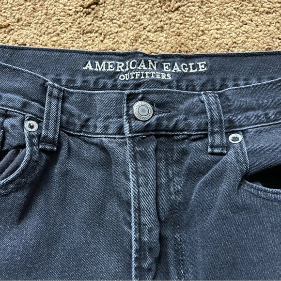 American Eagle Embroidered Mom Jean - Picture 2 of 9